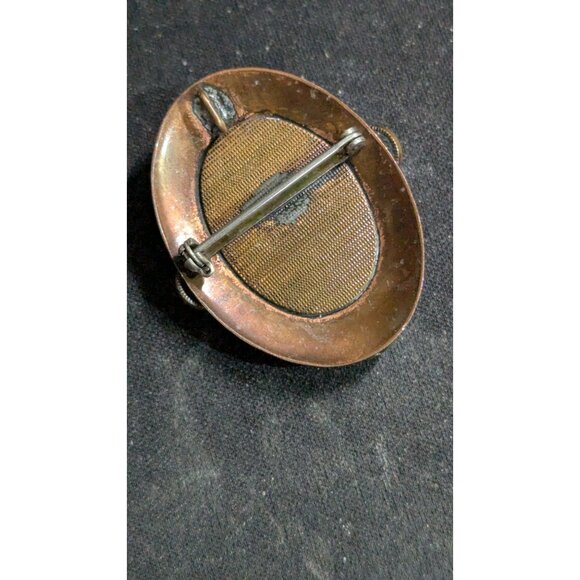 Antique Shell Cameo Brooch Pin Ornate Gold-Tone Frame Art Nouveau Design - Picture 6 of 8